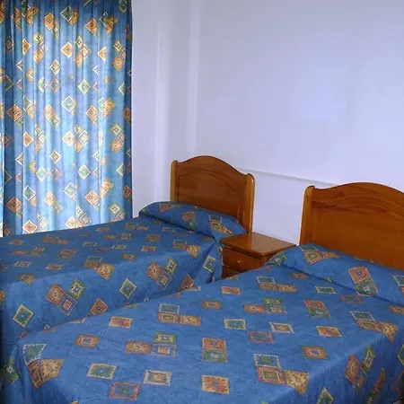 Apartament Paraiso 10 *